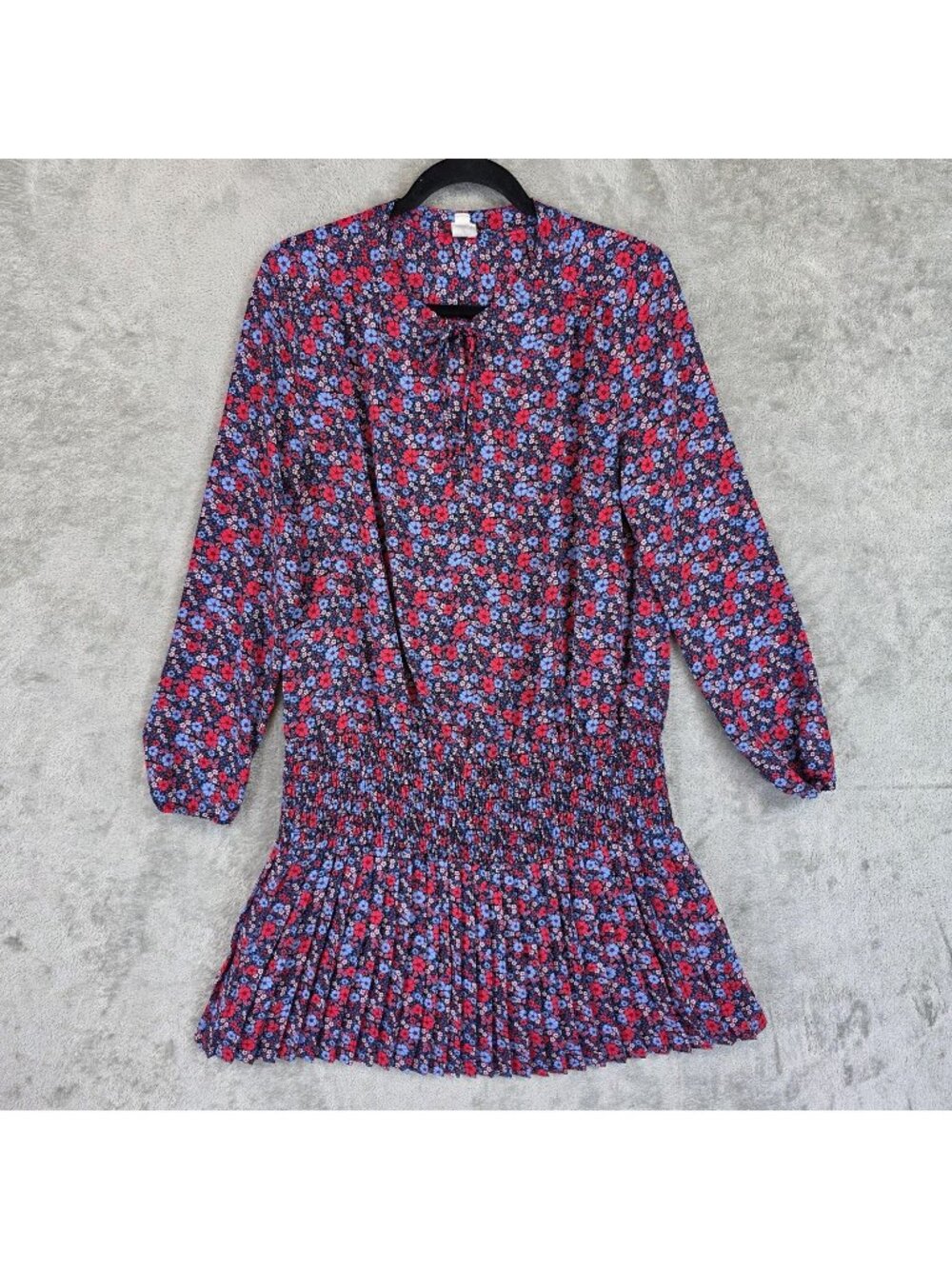 GAP Dress Womens S Red Blue Floral Smocked Waist Pleated Hem Long Sleeve Mini